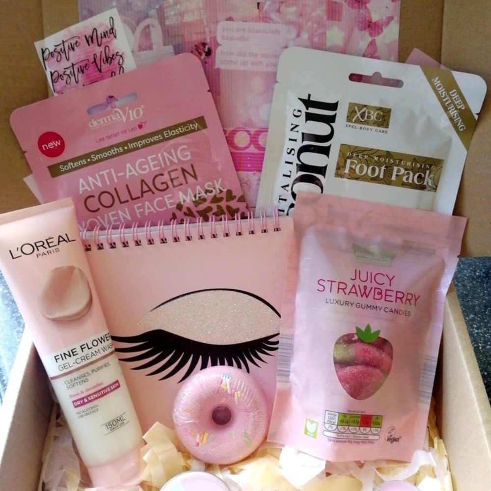 Beauty/Skin care mystery box - Picture 9 of 11